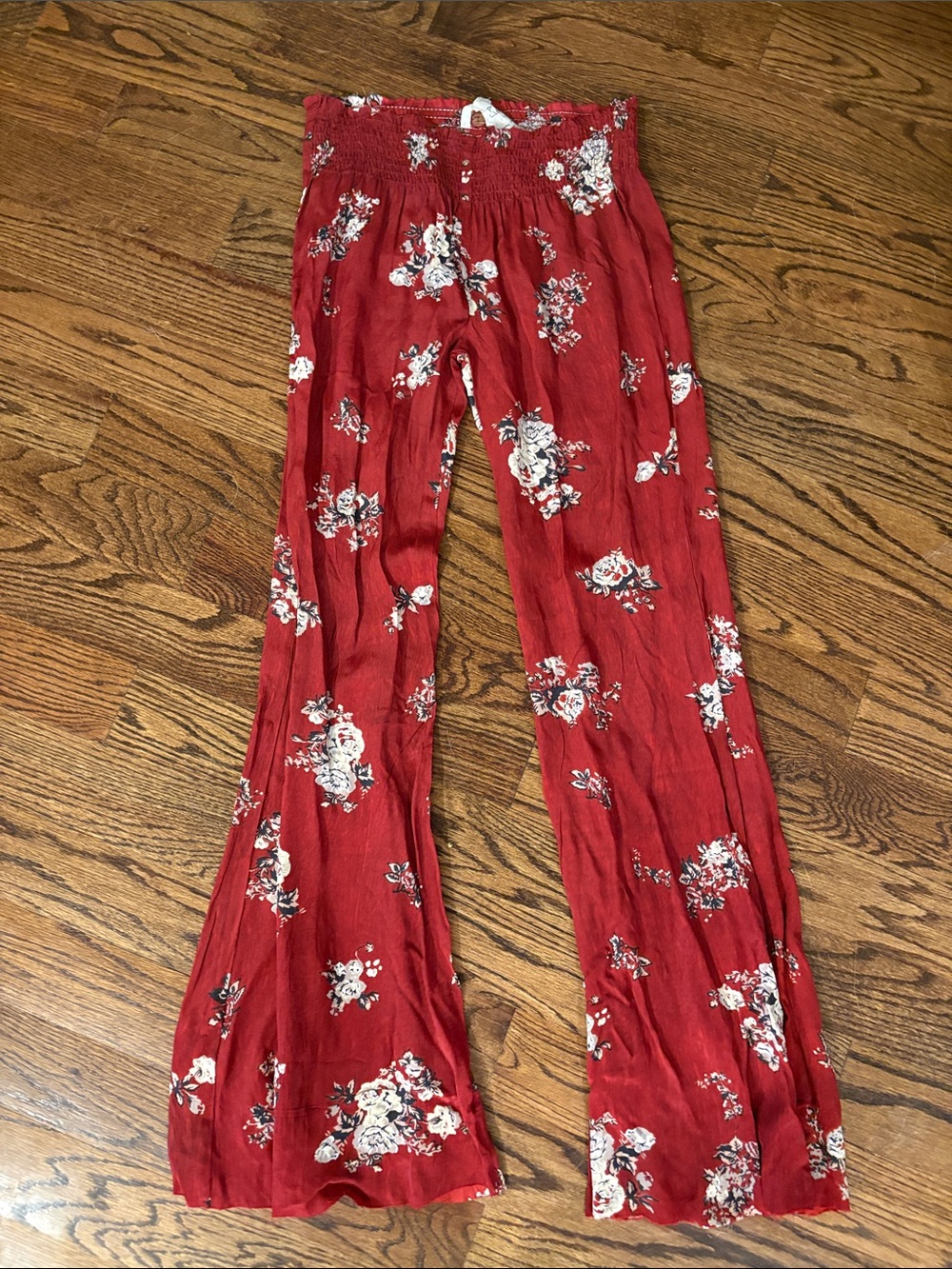 Free People Burgundy-Red Floral extreme lightweight flowy Pants XS